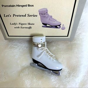 Skate charm porcelain VINTAGE